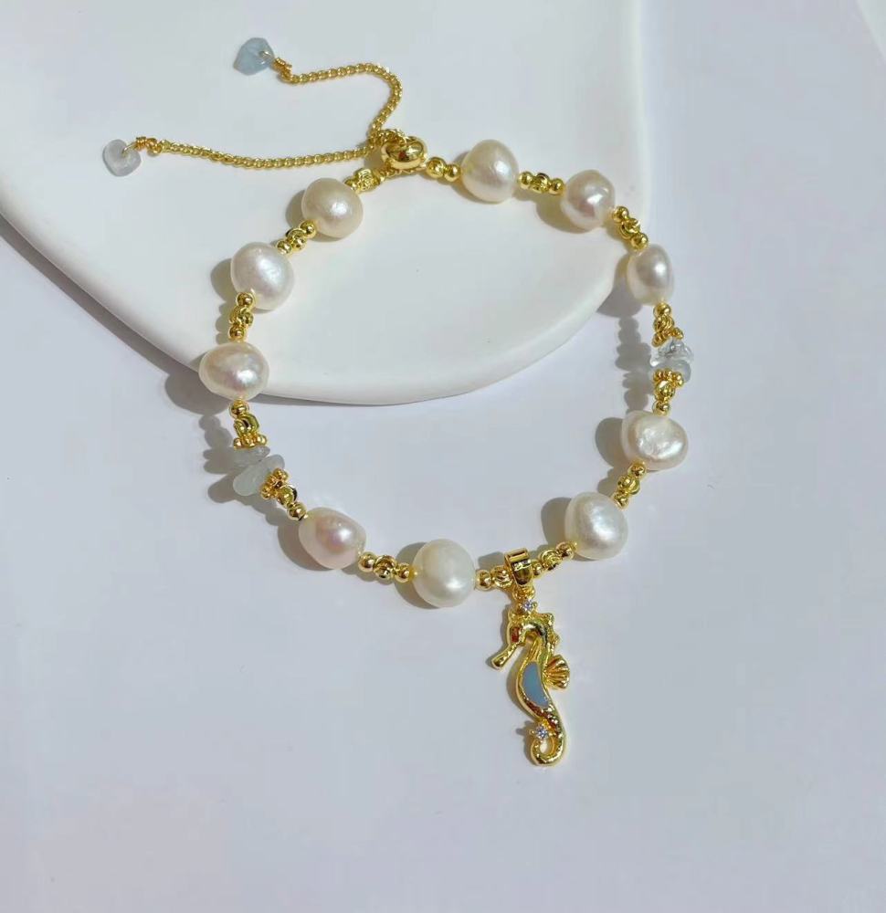 Hot Ocean Style Jewelry Freshwater Pearl Beads CZ Turtle Dolphin Crab Seahorse Pendant Natural Stone Beaded Bracelet for Women