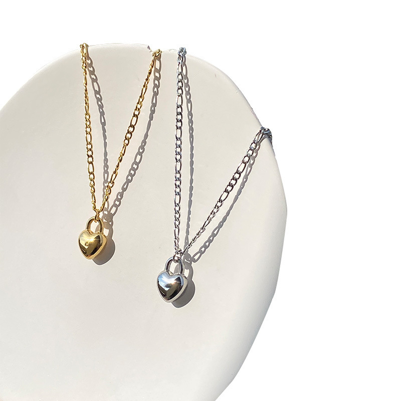 Fashion Jewelry Stainless Steel Gold Plated Figaro Chain Heart Lock Choker Necklace