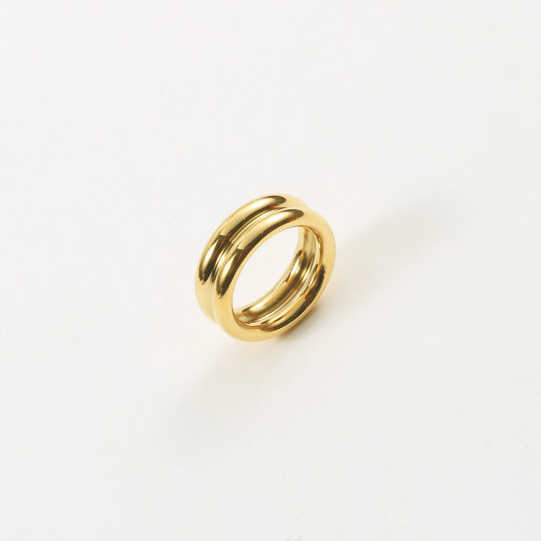 Trendy Stainless Steel Jewelry High End 18K Gold Plated Tarnish Free & Waterproof Chunky Stainless Steel Band Rings for Women