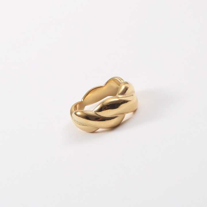 Fashion Jewelry Wholesale 18K Gold Plated Tarnish Free Gradient Rope Knot Stainless Steel Rings for Women Statement Rings