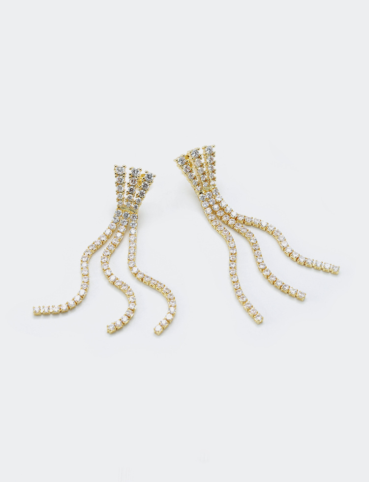 Fashion Jewelry Wholesale 18K Gold Plated Elegant Cubic Zirconia Tassel Earrings for Women