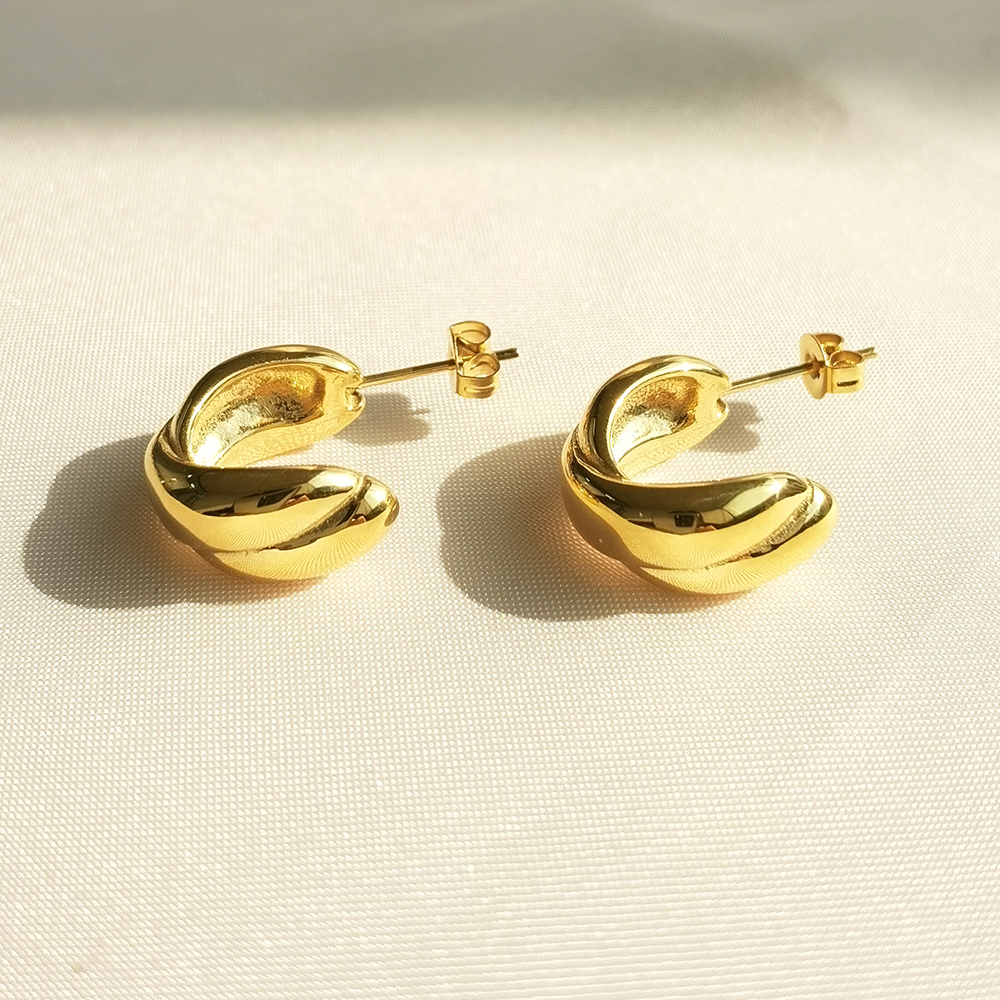 New Arrival 18K Gold Plated Stainless Steel Jewelry Non Tarnish Chunky Hoop Huggie Earrings for Girls Women