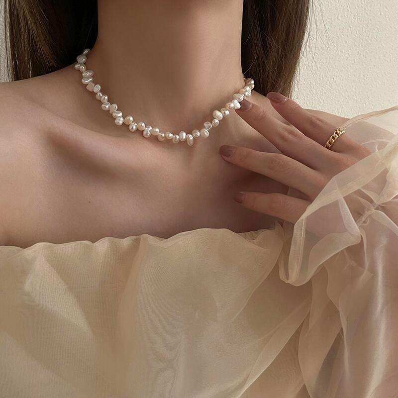 Fashion Jewelry 18k Gold Plated Elegant Tarnish Free Stainless Steel Natural Baroque Pearl Beaded Necklace for Women