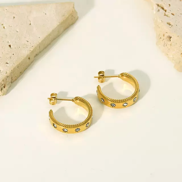 Fashion Jewelry 18K Gold Plated Stainless Steel Hoop Earrings C-shaped Star Zircon Earrings for Women