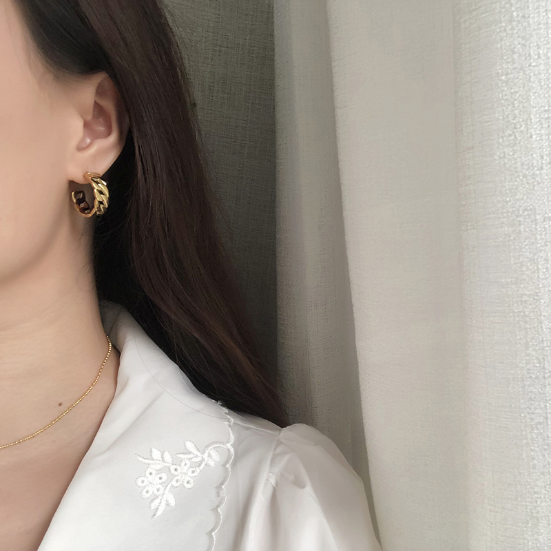 IVIAPRO Wholesale Stainless Steel Jewelry Trendy Earrings 18K Gold Plated Chain Hollow Hoop Earrings for Women