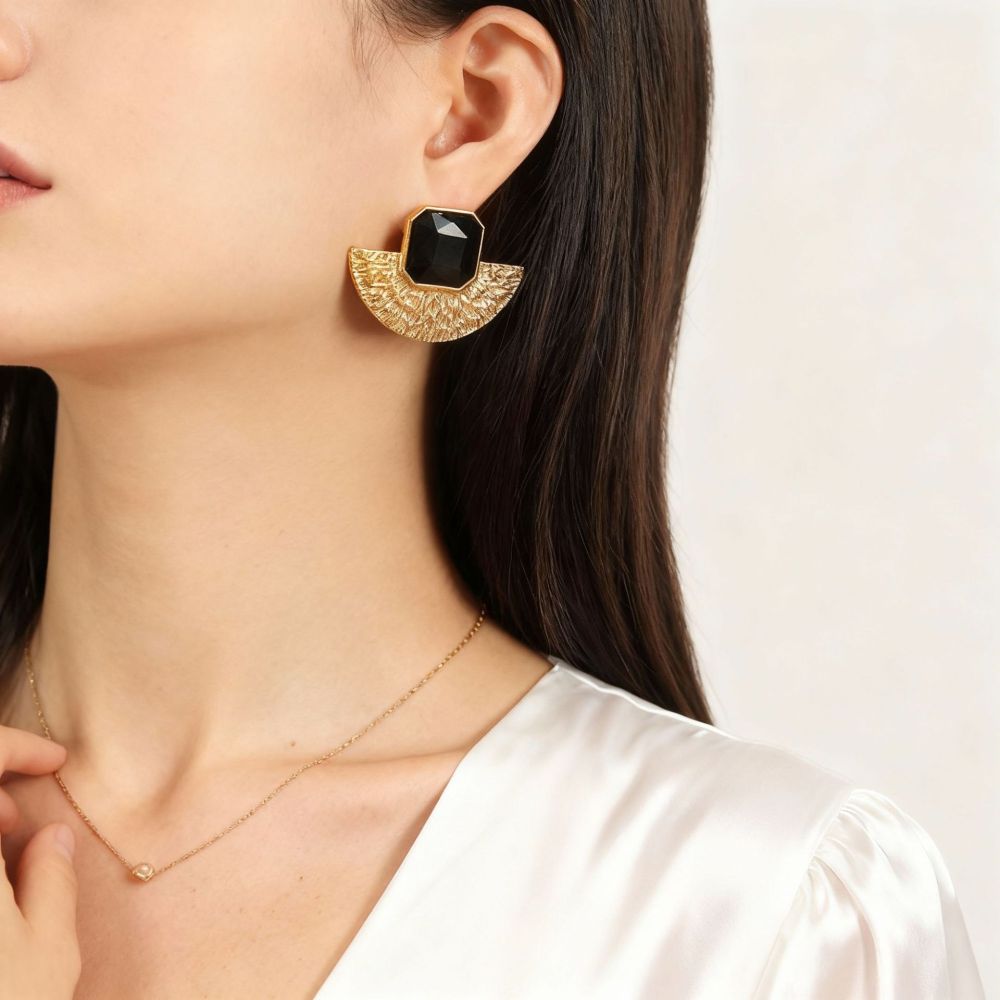New Design Fashion Jewelry Set Tarnish Free Stainless Steel Fan Shaped Stud Earrings Pendant Necklace Set for Women