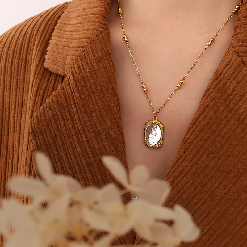 Fashion Jewelry Wholesale Vintage Style Stainless Steel Gold & Silver Mixed Rose Pendant Necklace