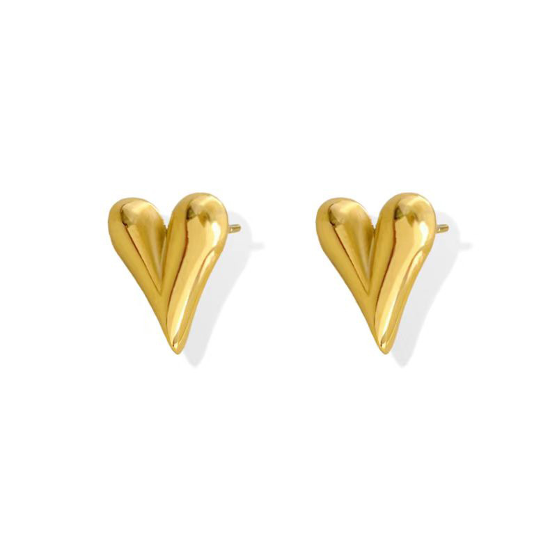 Fashion Jewelry 18K Gold Plated Stainless Steel Heart Shaped Stud Earrings for Women