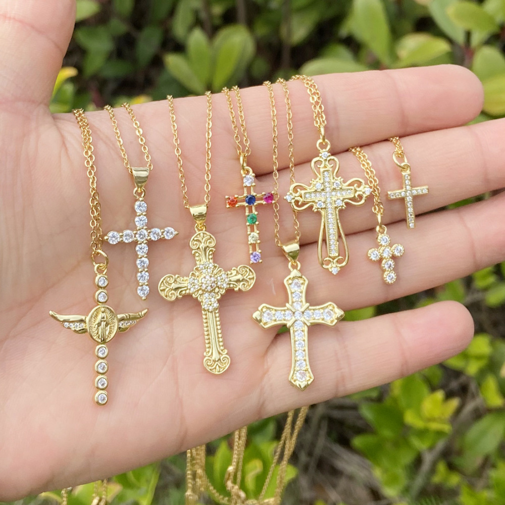 Fashion Jewelry Wholesale Brass with 18K Gold Plated Cubic Zirconia Cross Pendant Necklace Hip Hop Jewelry Virgin Mary Necklace