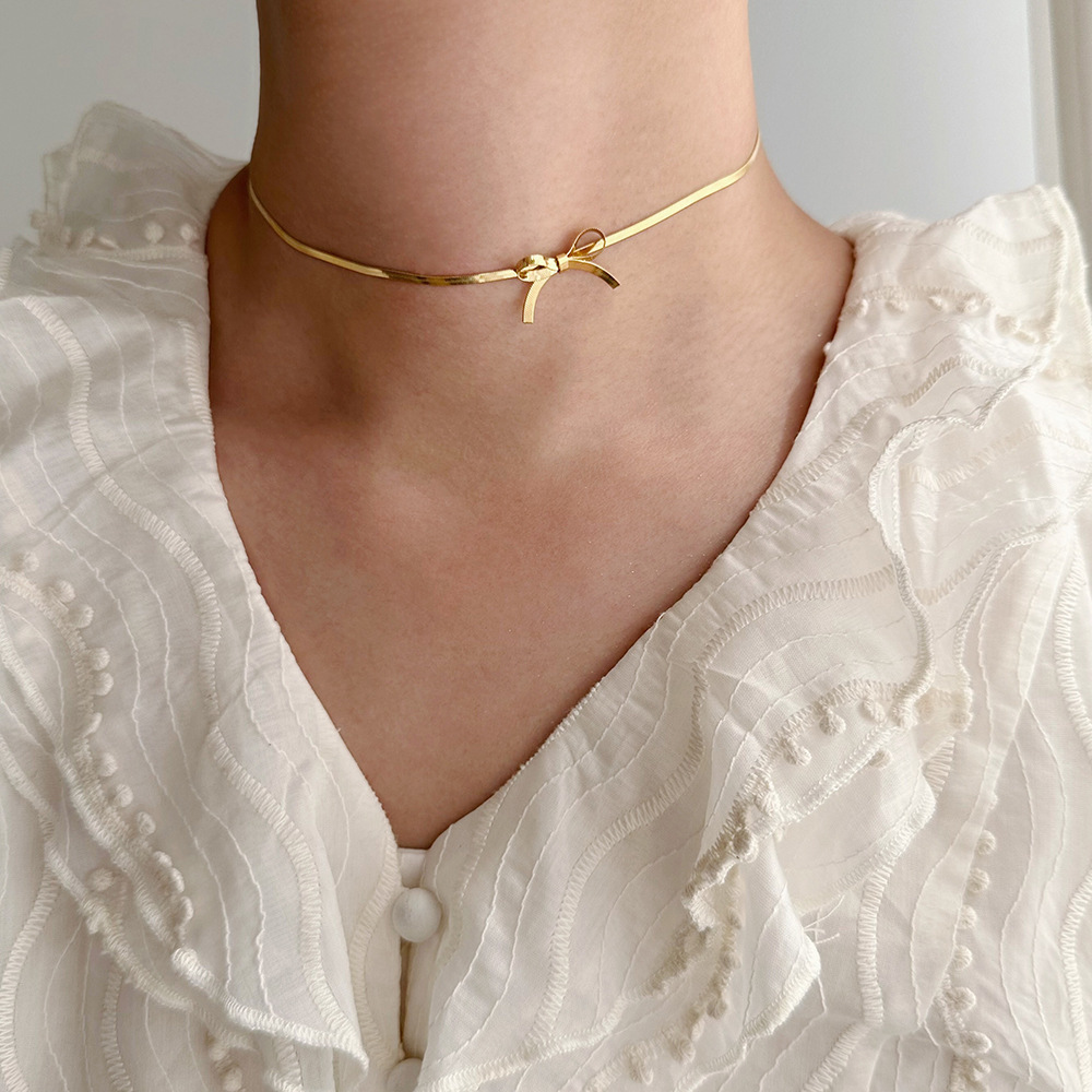 Fashion Jewelry 18K Gold Plated Herringbone Snake Chain Necklace Stainless Steel Butterfly Knot Bow Necklace