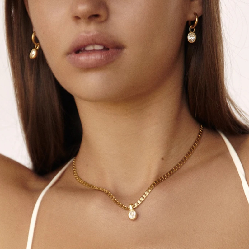 IVIAPRO Jewelry High End Stainless Steel 18K Gold Plated Oval Zircon Pendant Necklace Tarnish Free Jewelry Wholesale