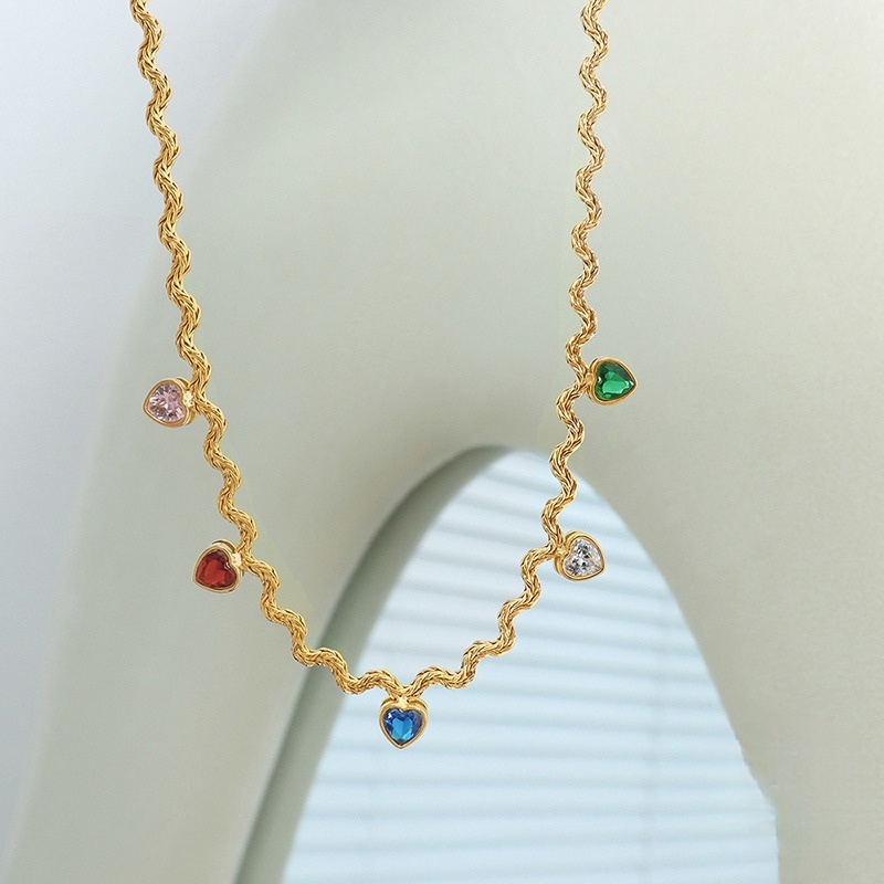 Fashion Jewelry Brass Rope Chain 18K Gold Plated Stainless Steel  Colorful Cubic Zirconia Hearts Charm Necklace for Women