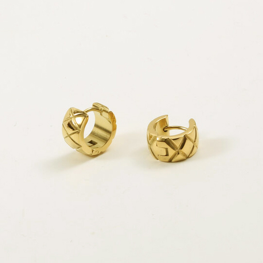 New Arrival Fashion Jewelry 18K Gold Plated Stainless Steel Tiny Hoop Earrings for Women