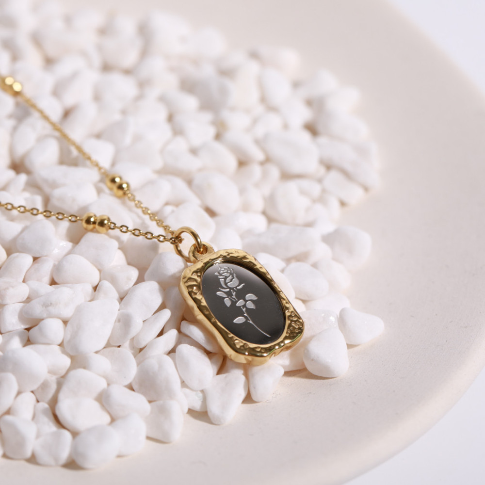 Fashion Jewelry Wholesale Vintage Style Stainless Steel Gold & Silver Mixed Rose Pendant Necklace