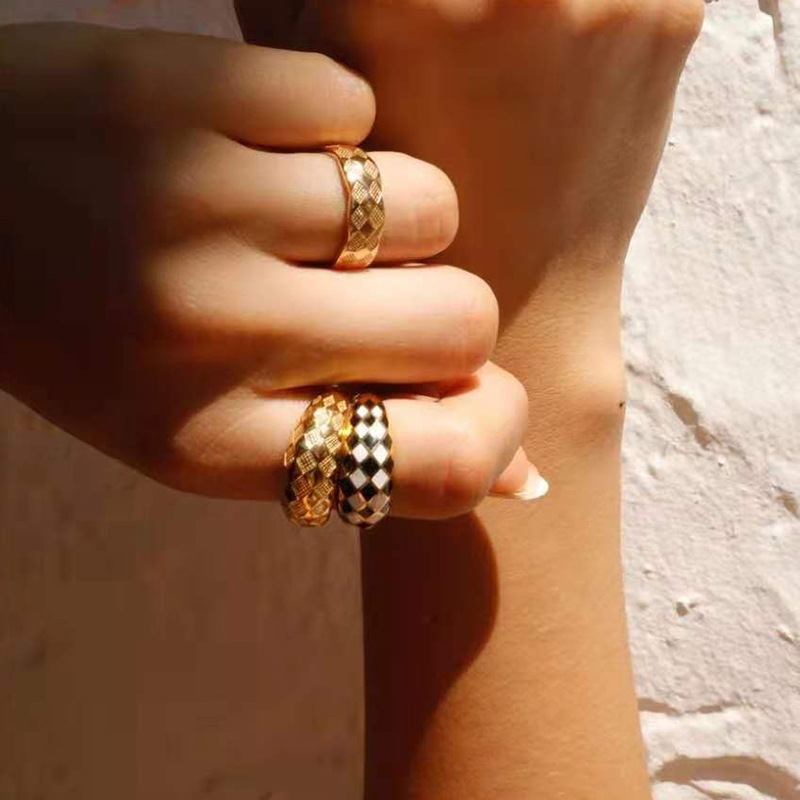 IVIAPRO Jewelry Tarnish Free & Water Resistant 18K Gold Plated Enamel Stainless Steel Rings for Women