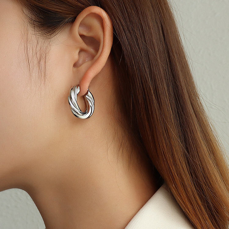 Fashion Stainless Steel Jewelry 18K Gold Plated Twisted Hoop Earrings for Women