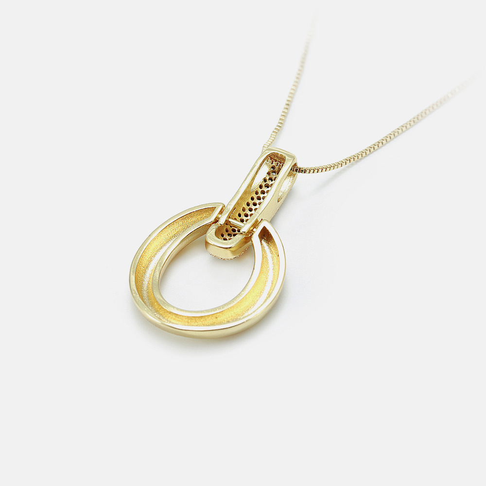 IVIAPRO Wholesale Fashion Elegant White CZ 18K Gold Plated Circle Ring Pendant Necklaces for Women