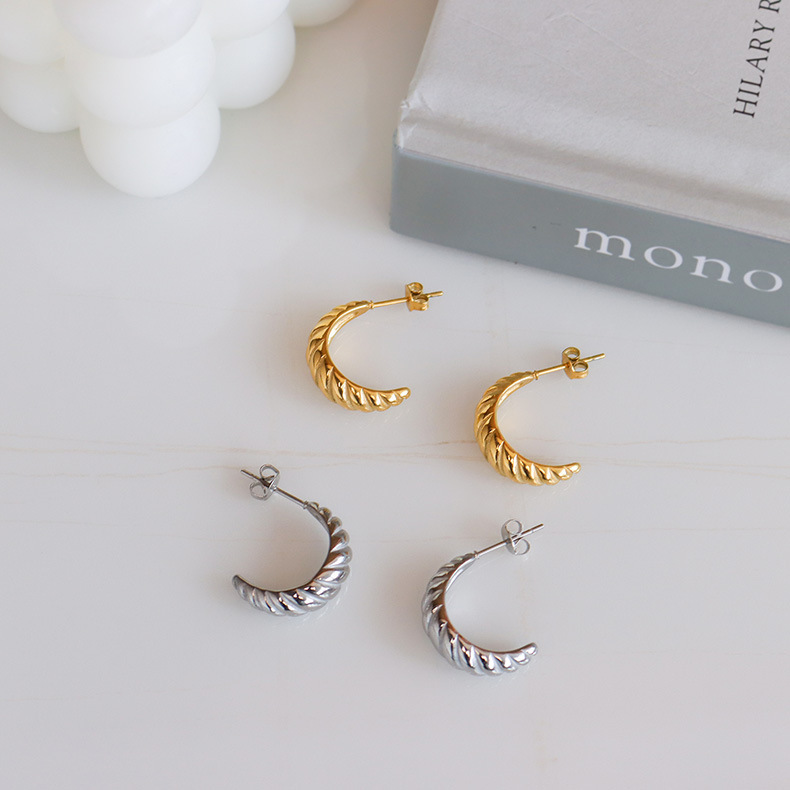IVRAPRO Fashion Jewelry Wholesale Stainless Steel C-shaped Hoop Earrings Chunky French Twisted Croissant Earrings for Women