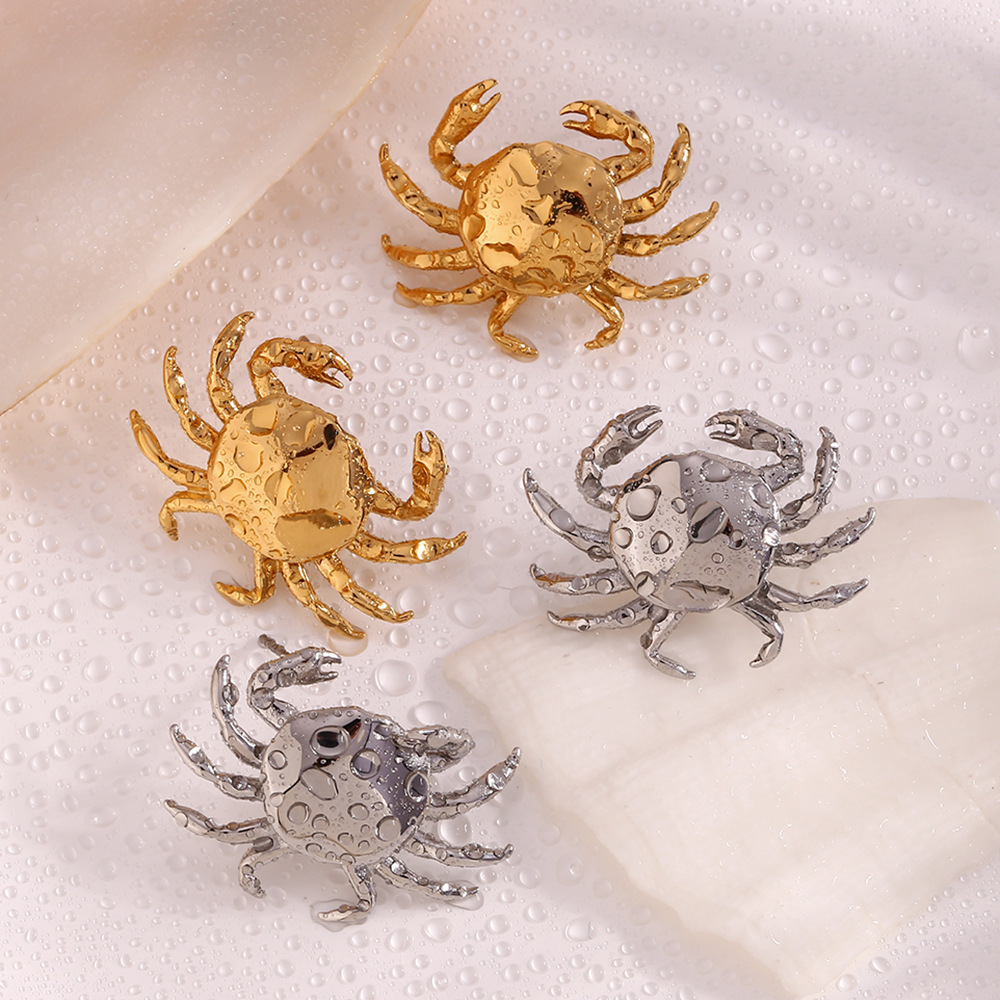 Dainty Gold Plated Waterproof Crab Stud Earrings Stainless Steel Tarnish Free Jewelry Wholesale