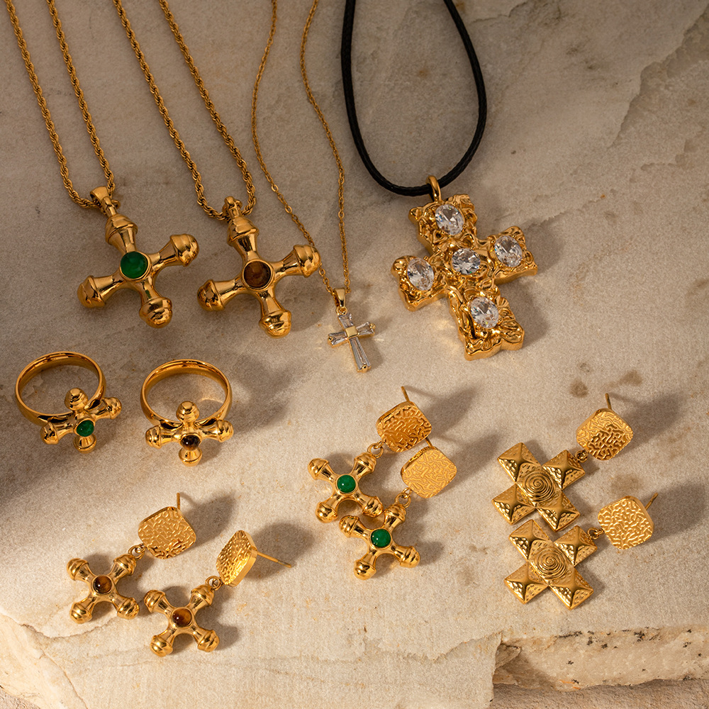 Hot Sale Waterproof 18K Gold Plated Tiger Eye Stone Green Agate Cross Pendant Necklace Stainless Steel Hiphop Jewelry Wholesale