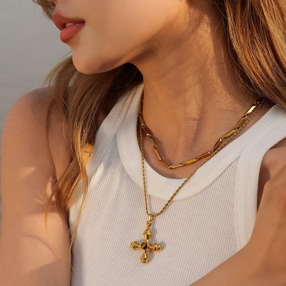 Hot Sale Waterproof 18K Gold Plated Tiger Eye Stone Green Agate Cross Pendant Necklace Stainless Steel Hiphop Jewelry Wholesale