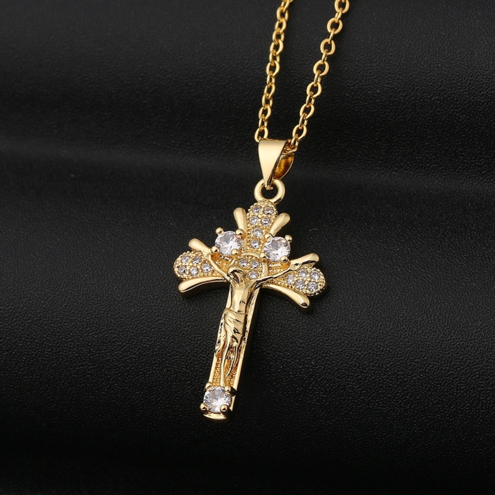 Fashion Jewelry Wholesale Brass with 18K Gold Plated Cubic Zirconia Cross Pendant Necklace Hip Hop Jewelry Virgin Mary Necklace