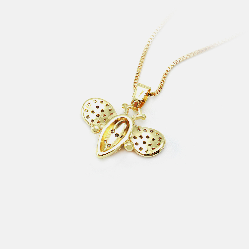 IVIAPRO Fashion Jewelry Wholesale 18K Gold Plated Cubic Zirconia Bee Pendant Necklace for Women