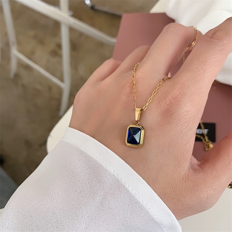 IVIAPRO Elegant Colorful Rectangle Shaped Zircon Pendant Necklace