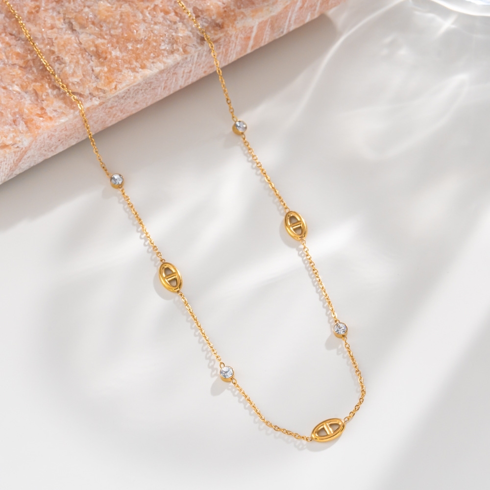 Hot Seller Tarnish Free Pig Nose Necklace