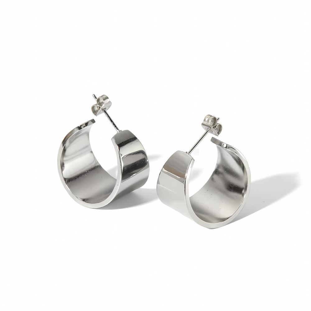 IVIAPRO Hypoallergenic Chunky Wide Band C Stud Earrings