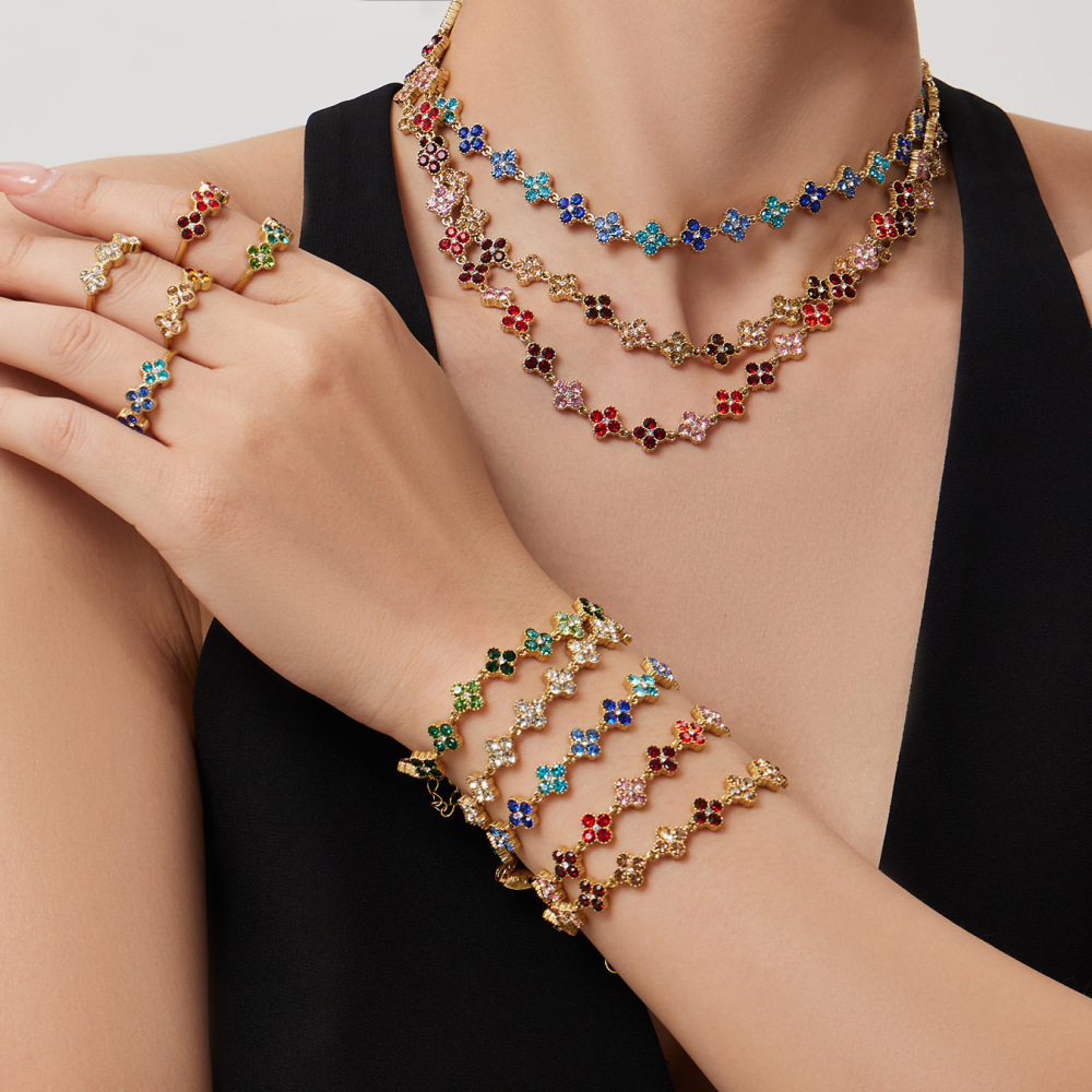 IVIAPRO Elegant Tarnish Free Colorful CZ Clover Bracelets