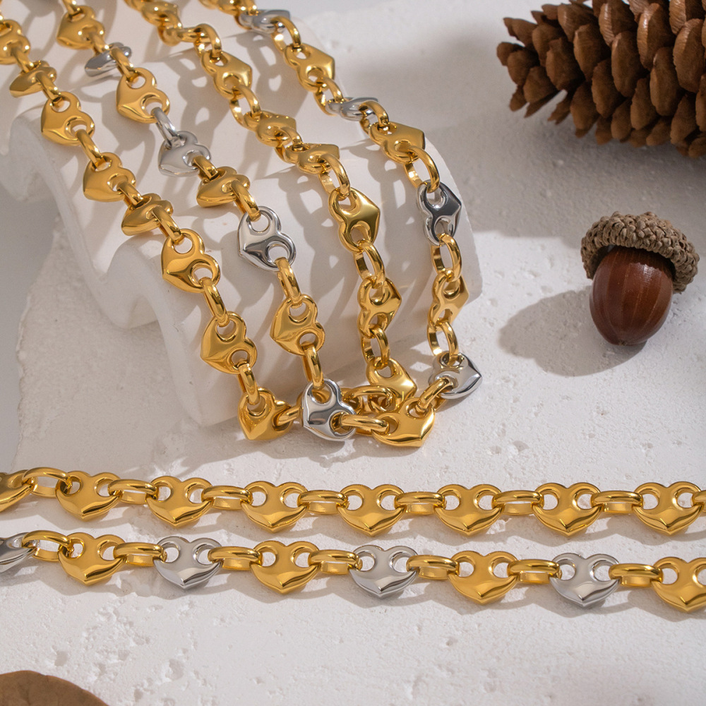 Valentine's Gift Heart Pig Nose Link Chain Necklace