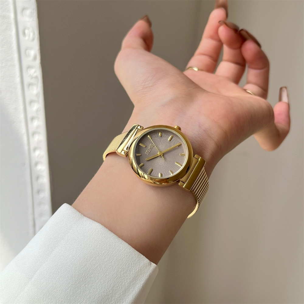 Retro Grey Dial Gold Wrist Quartz Watches