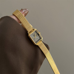 Gold 8