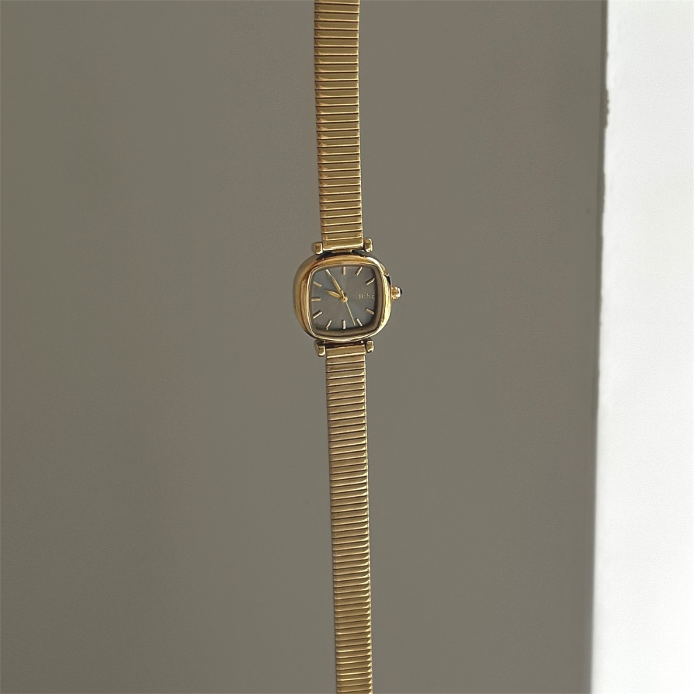 Retro Grey Dial Gold Wrist Quartz Watches