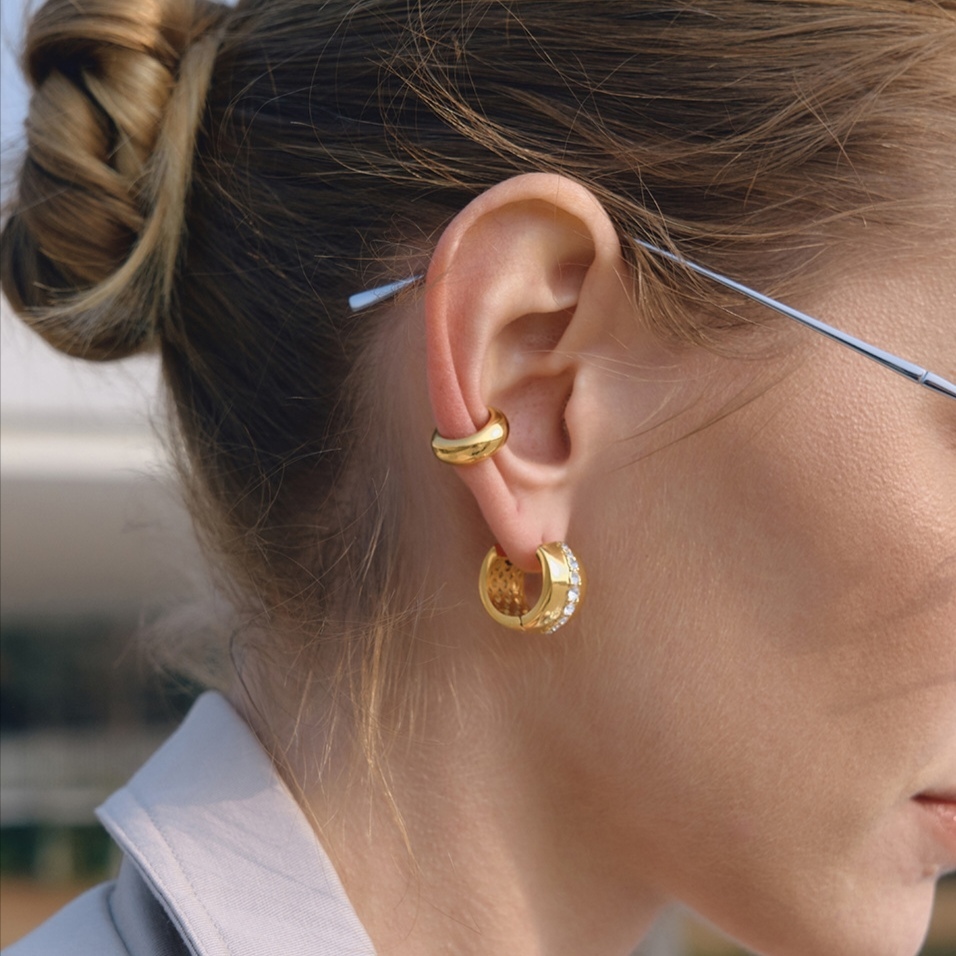 IVIAPRO  CZ Hoop Earrings