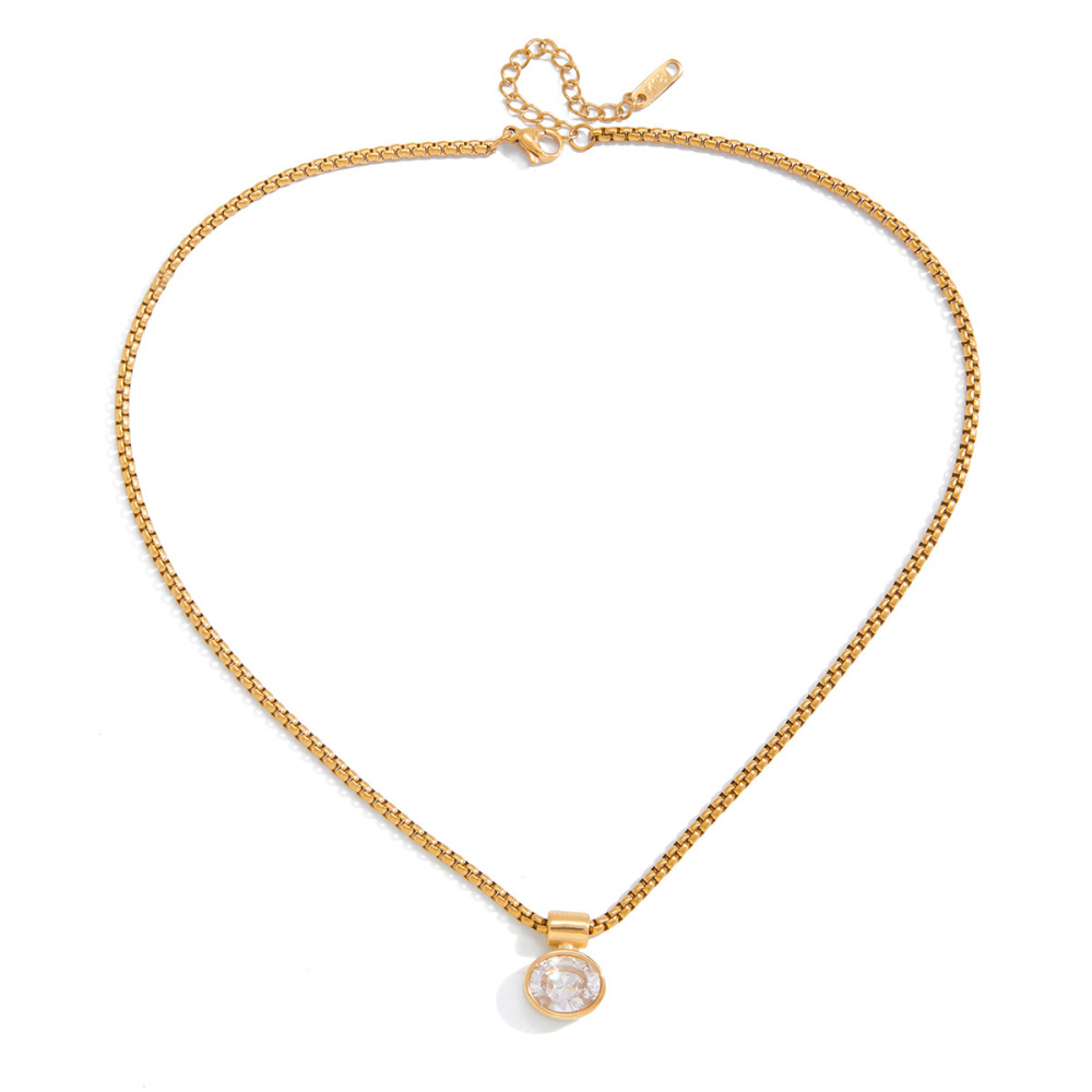 IVIAPRO Trendy Oval Zircon Pendant Necklace