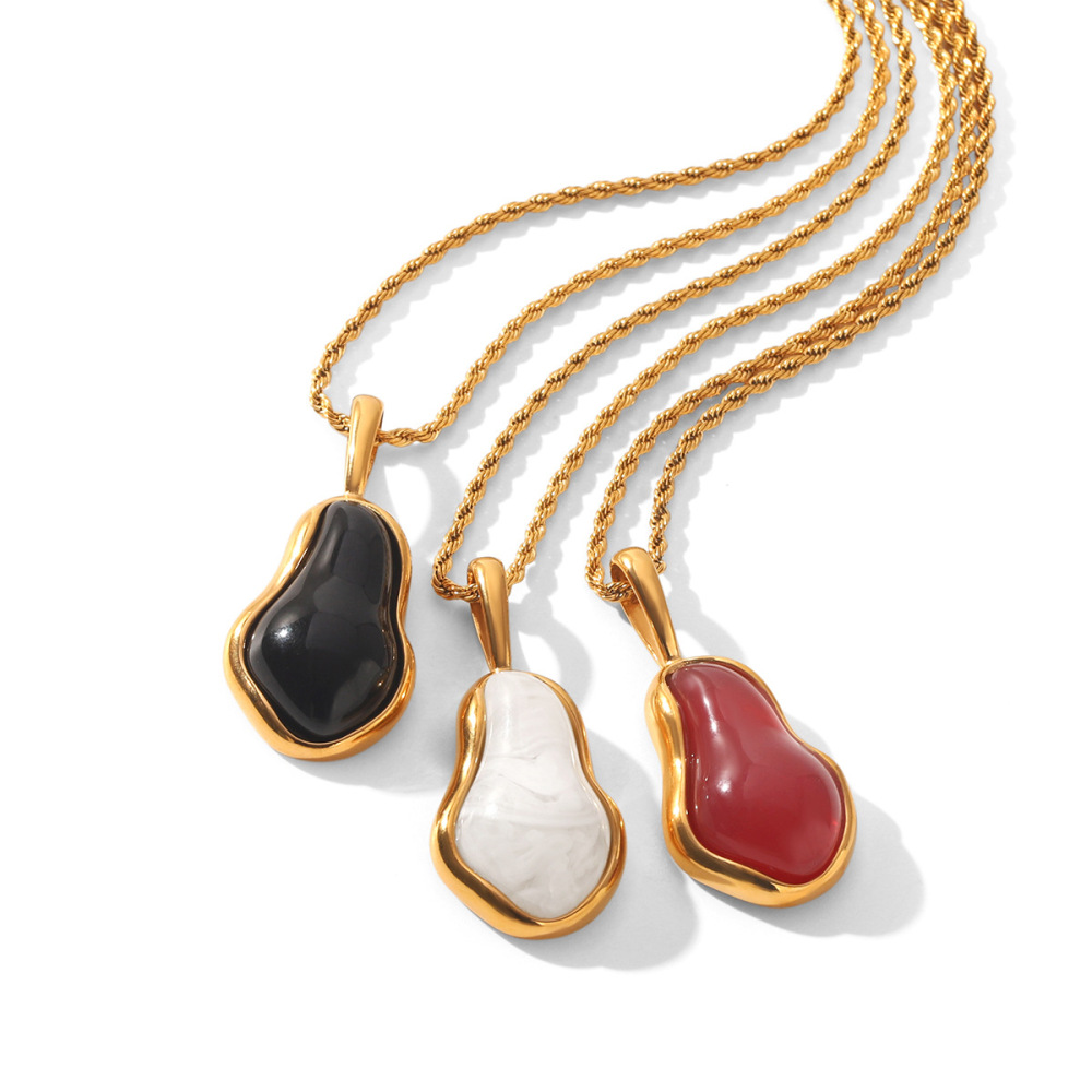 Hot Selling Baroque Pearl Shaped Pendant Necklace