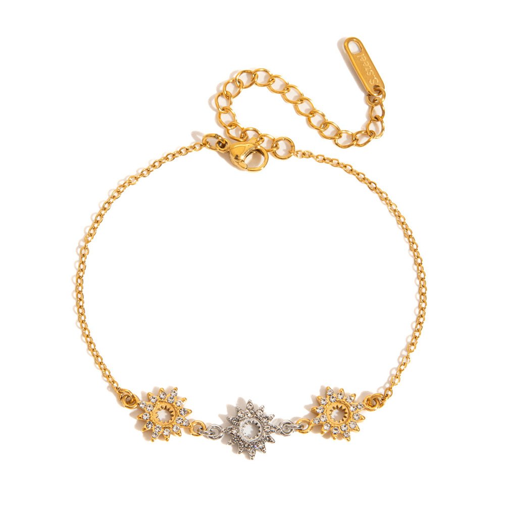 New Design Stainless Steel CZ Hollow Star Bracelet
