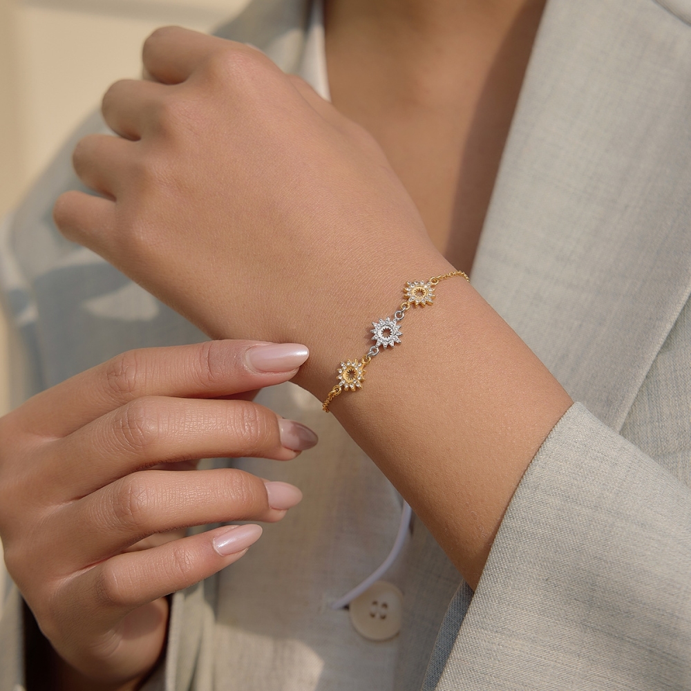 New Design Stainless Steel CZ Hollow Star Bracelet