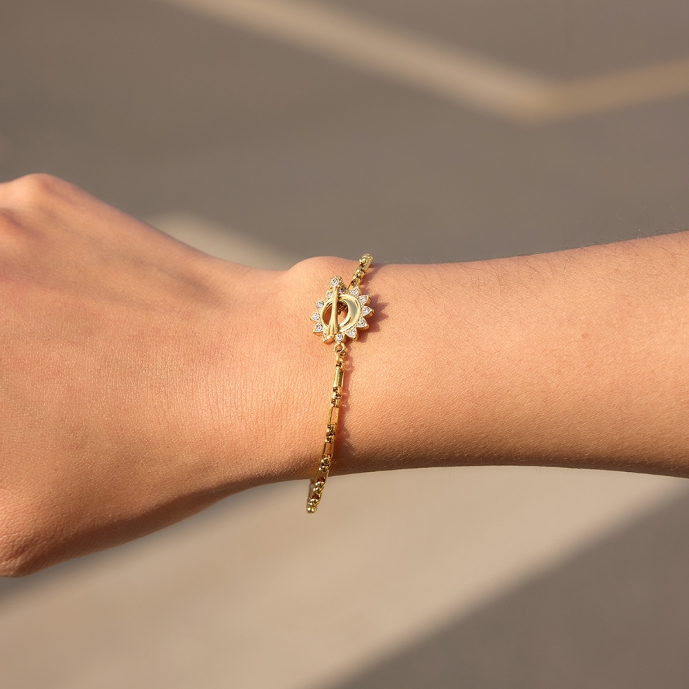 New Design Stainless Steel CZ Hollow Sun Bracelet