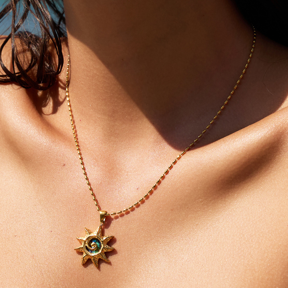 New Stainless Steel Abalone Shell Sun Shaped Pendant Necklace & Ring Set