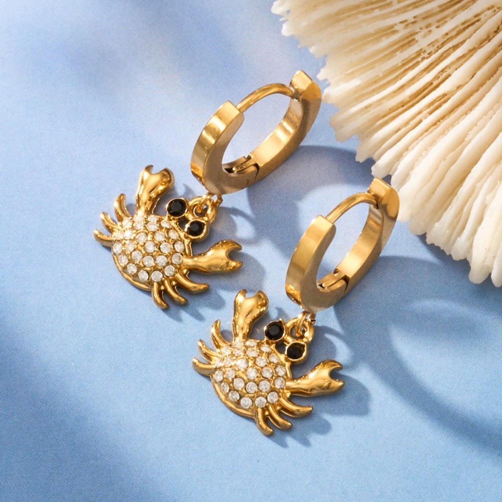 Hot Seller Stainless Steel Ocean Beach Vacation Series CZ Crab Hoop Earrings