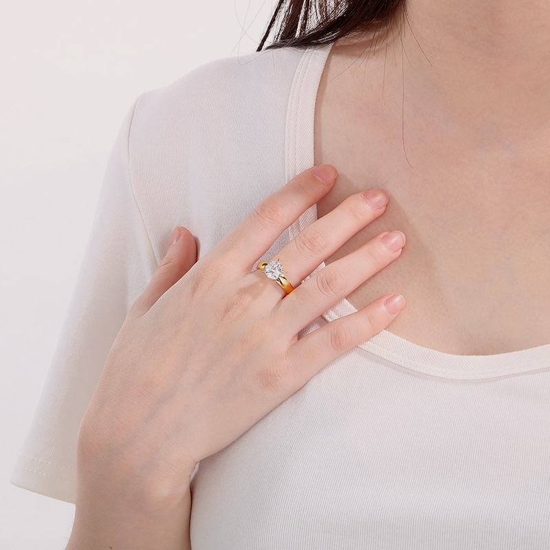 Hot Selling 4mm Stainless Steel Arc Surface Zircon Rings