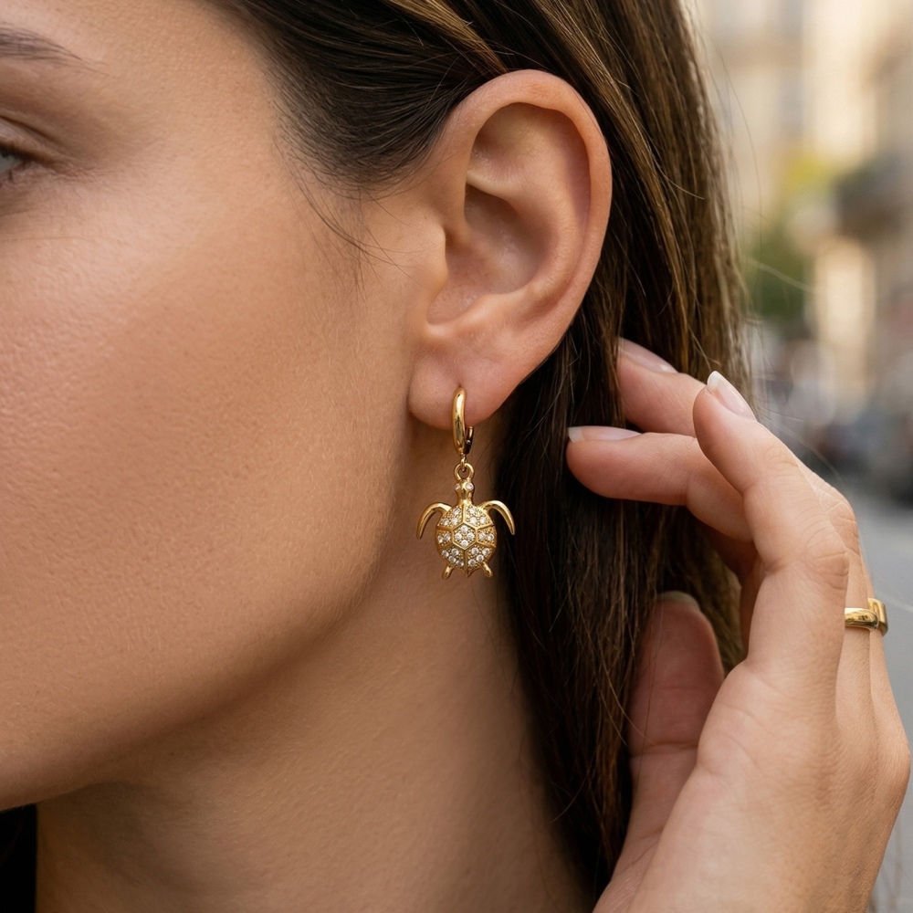 Hot Seller Stainless Steel Ocean Beach Vacation Series CZ Fish Tail Hoop Earrings