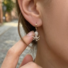 Hot Seller Stainless Steel Ocean Beach Vacation Series CZ Octopus Hoop Earrings