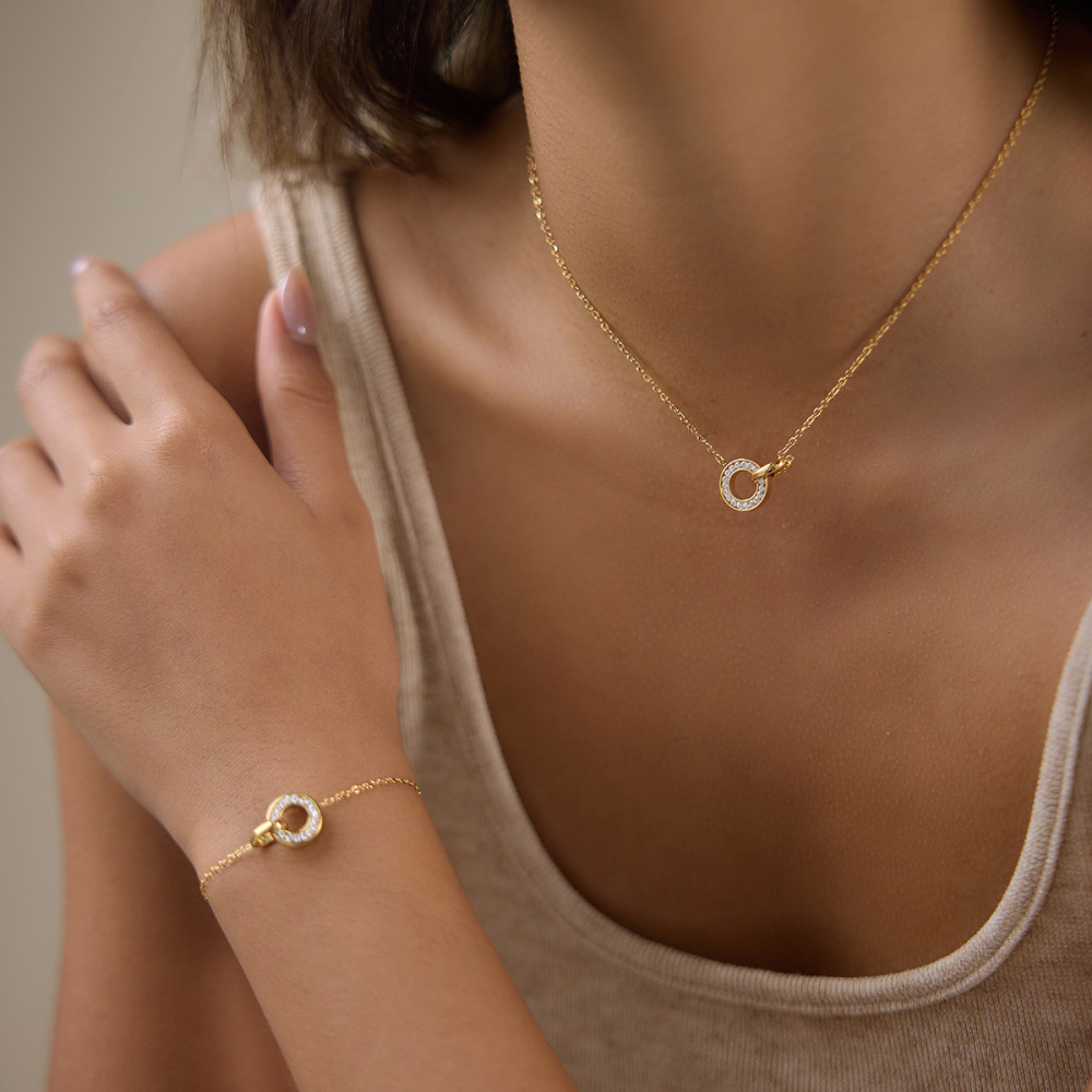 New Stainless Steel Waterproof CZ Circle Connected Bracelet