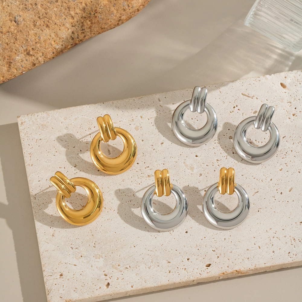IVIAPRO Jewelry Waterproof Geometric Stud Earrings