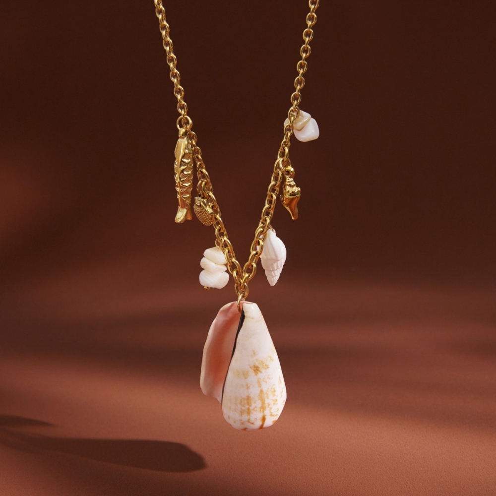 Hot Selling Summer Ocean Beach Vacation Series Natural Conch Charms Necklace