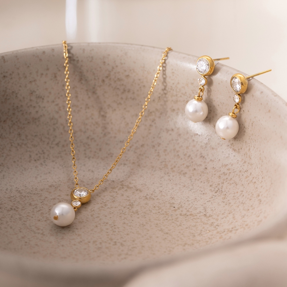 New Waterproof Stainless Steel Zircon Pearl Jewelry Set Drop Earrings & Necklace